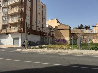 Terreno en venta en Los Barreros en Cartagena
