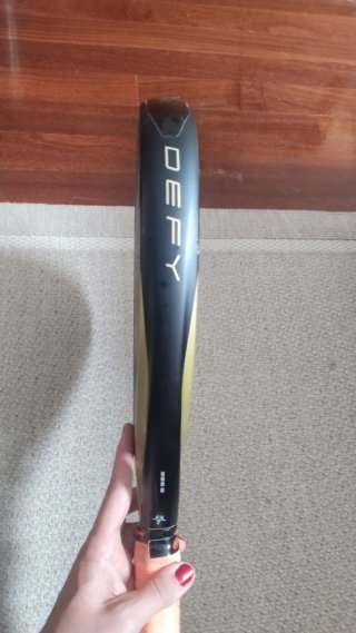 Pala de pádel Wilson Defy LS V1