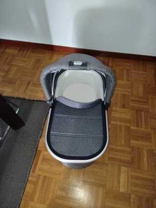 Carro UPPAbaby Cruz V2 Gris 2 Piezas
