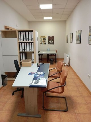 Oficina en venta en Parque del Oeste - Olivares en Oviedo