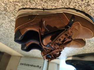 Zapatos casuales marrones