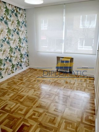 Piso en alquiler en Recoletos en Madrid