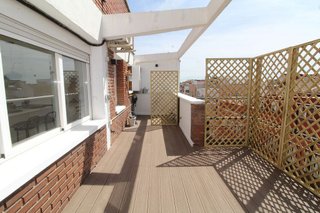 Ático en alquiler en Fuente del Berro en Madrid