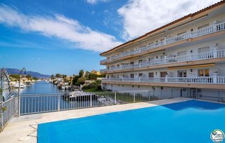 Piso en venta en Empuriabrava en Castelló d´Empúries