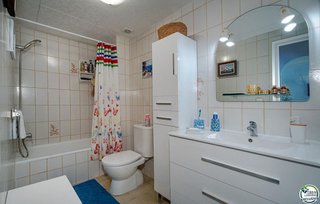 Piso en venta en Empuriabrava en Castelló d´Empúries