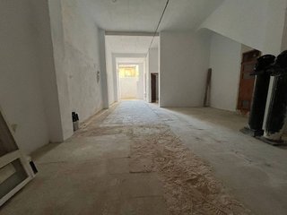 Local comercial en venta en Carrús Est - Camí dels Magros en Elche