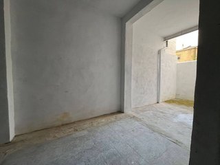 Local comercial en venta en Carrús Est - Camí dels Magros en Elche