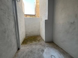 Local comercial en venta en Carrús Est - Camí dels Magros en Elche