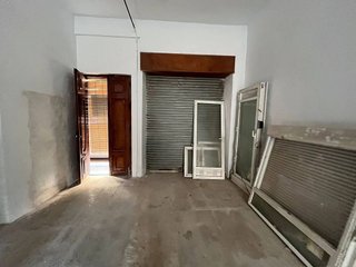 Local comercial en venta en Carrús Est - Camí dels Magros en Elche