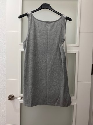 Camiseta tirantes gris y blanco Pimkie talla M