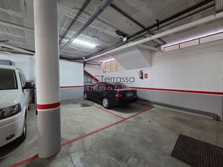 Garaje en venta en Montserrat - Torre-Sana - Vilardell en Terrassa
