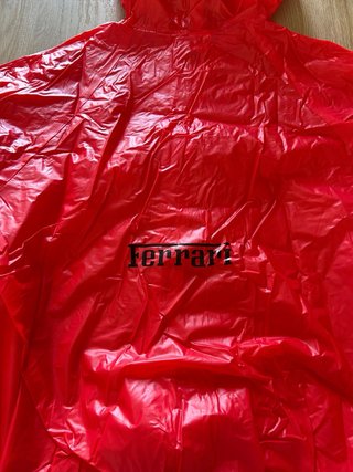 Poncho Ferrari Rosso Corsa Taglia Unica