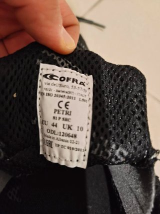 Scarpa antinfortunistica nera COFRA