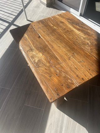 Mesa de centro de madera rústica; perfecto estado