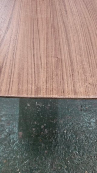 Mesa Kave Home madera nogal