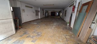 Local comercial en alquiler en Riera Alta - Llatí en Santa Coloma de Gramanet