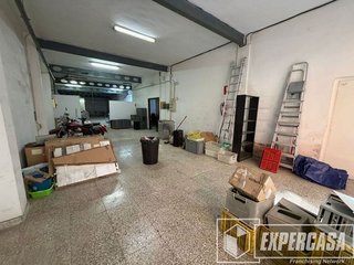 Local comercial en alquiler en Zona Centro en Xirivella