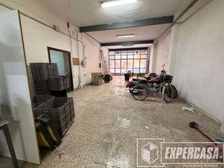 Local comercial en alquiler en Zona Centro en Xirivella