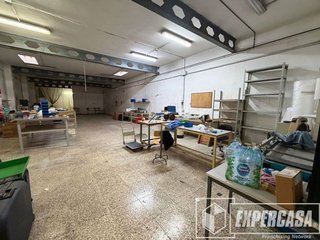 Local comercial en alquiler en Zona Centro en Xirivella