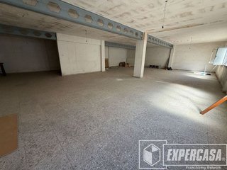 Local comercial en alquiler en Zona Centro en Xirivella