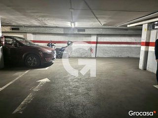 Garaje en venta en Centre en Hospitalet de Llobregat, L´