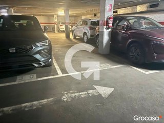 Garaje en venta en Centre en Hospitalet de Llobregat, L´