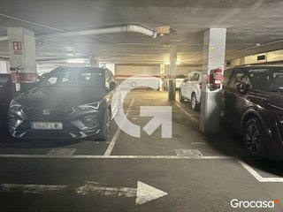 Garaje en venta en Centre en Hospitalet de Llobregat, L´