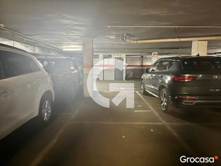 Garaje en venta en Centre en Hospitalet de Llobregat, L´