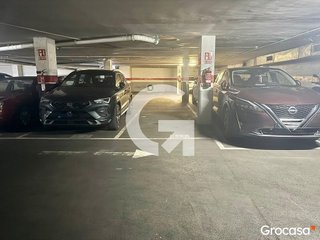 Garaje en venta en Centre en Hospitalet de Llobregat, L´