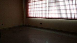 Local comercial en alquiler en Huerta del Rey en Valladolid