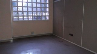 Local comercial en alquiler en Huerta del Rey en Valladolid