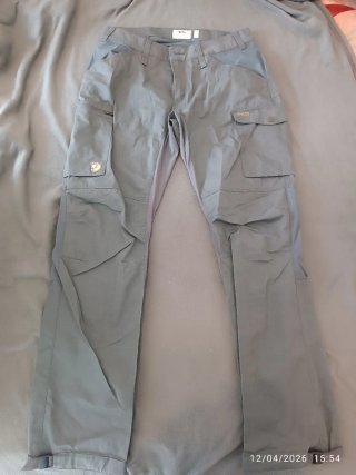 Dos Pantalones Técnicos talla 52 L