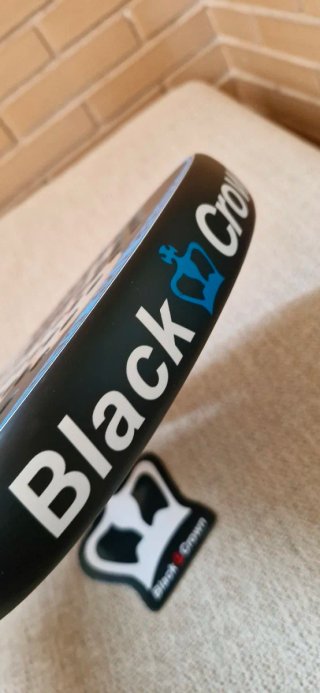 Pala Black Crown Pitón Nakano 15K