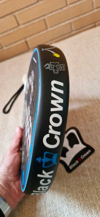 Pala Black Crown Pitón Nakano 15K