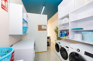 Local comercial en venta en Polígono Cartuja – La Paz en Granada
