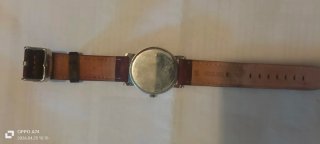 Reloj Fossil Esfera Gato con Gafas