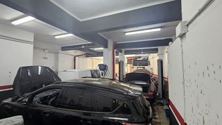 Local comercial en venta en Can Clota en Esplugues de Llobregat