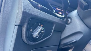 Volkswagen Touran 2.0 TDI R-Line DSG  7 Plazas-Techo Panorámico
