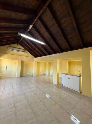 Local comercial en alquiler en San Cristóbal de La Laguna - La Vega - San Lázaro en San Cristóbal de La Laguna