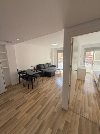 Piso en alquiler en Carolinas Bajas en Alicante