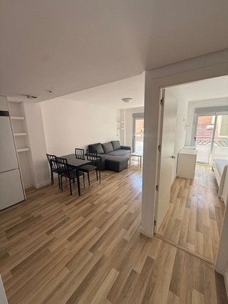 Piso en alquiler en Carolinas Bajas en Alicante