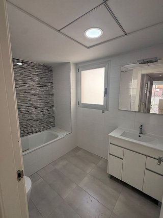 Piso en alquiler en Carolinas Bajas en Alicante