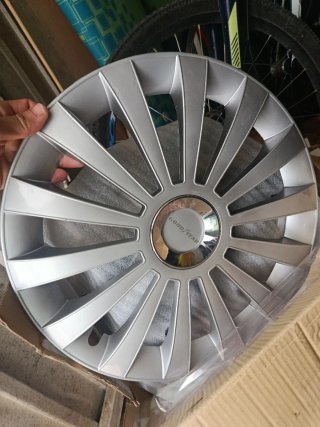 Cubre llantas Goodyear 40 cm/16