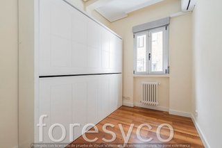 Piso en alquiler en San Juan Bautista en Madrid