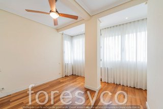 Piso en alquiler en San Juan Bautista en Madrid