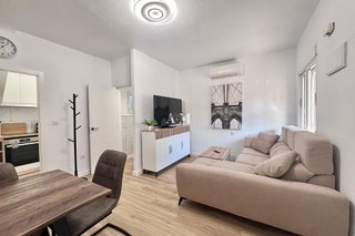 Casa pareada en alquiler en La Siesta - El Salado - Torreta en Torrevieja