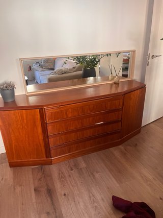 Cómoda-aprador y mueble TV madera