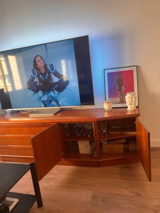 Cómoda-aprador y mueble TV madera