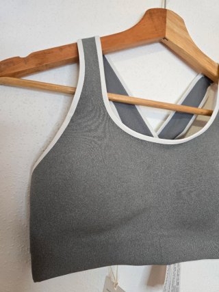 Sujetador deportivo Oysho mujer Talla XS gris