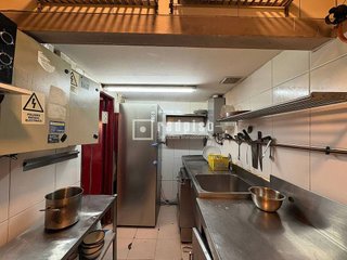 Local comercial en venta en Puerta del Ángel en Madrid